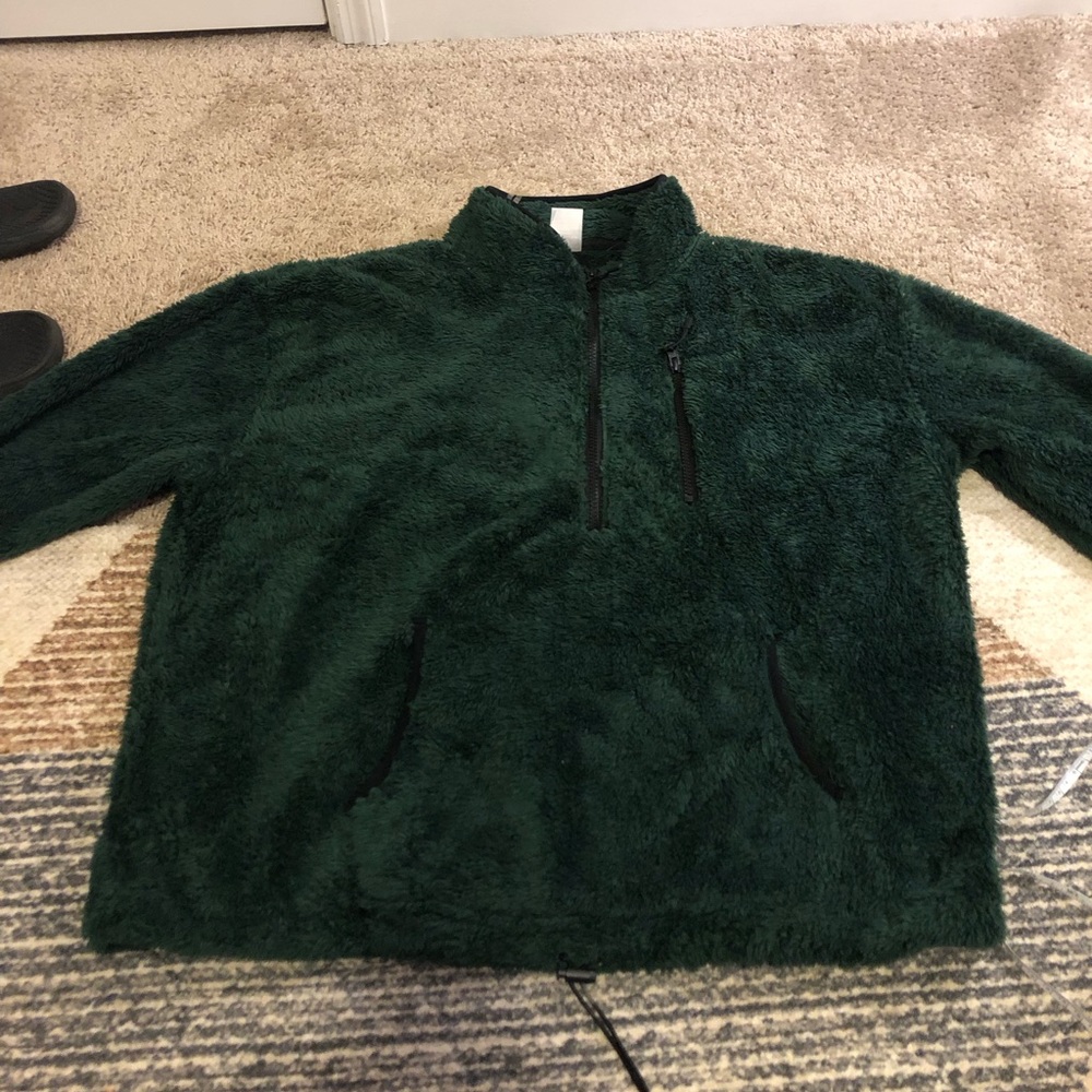 Green Fleece Pullover